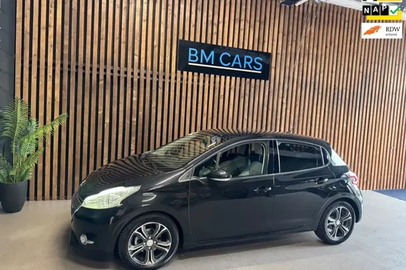 Peugeot 208 (2013)