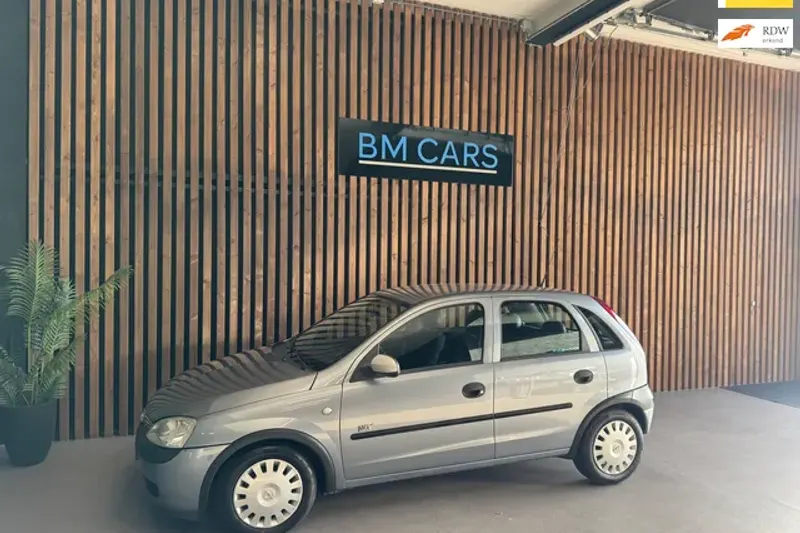 Opel Corsa (2003)