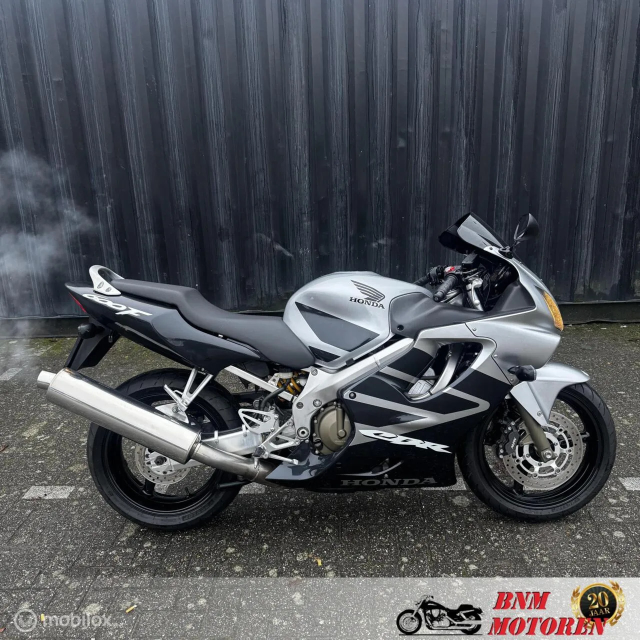Honda CBR600F (2007) — foto 1