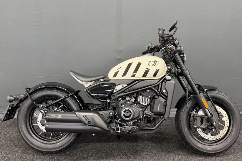 Foto van CFMOTO 450 CL-C Bobber