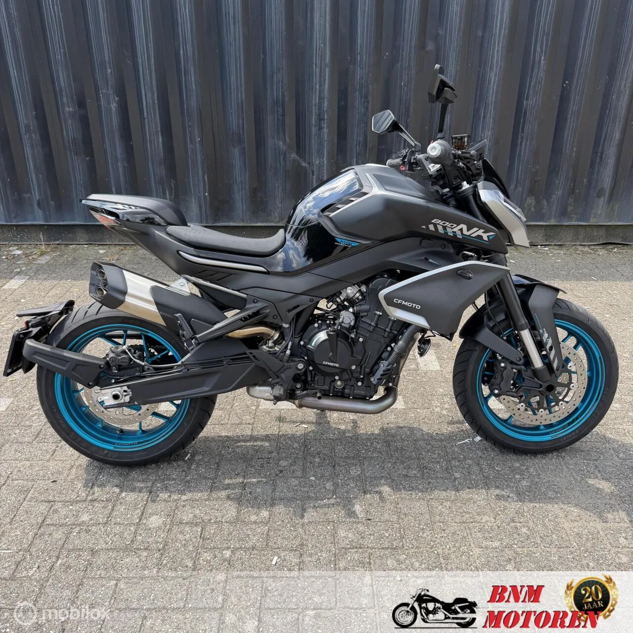 CFMoto 800 NK Advanced (2025) — foto 1