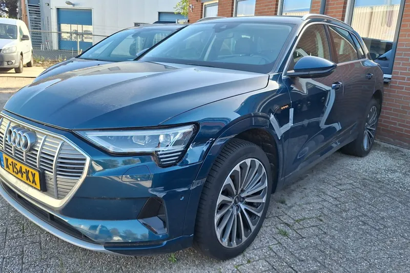 Audi e-tron (2020)