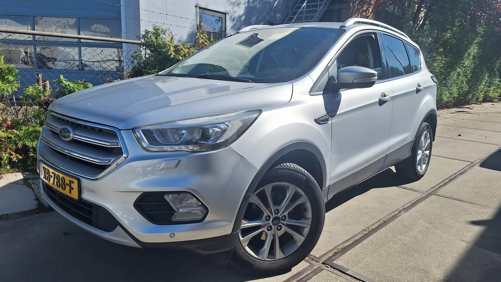 Ford Kuga (2018) — foto 1