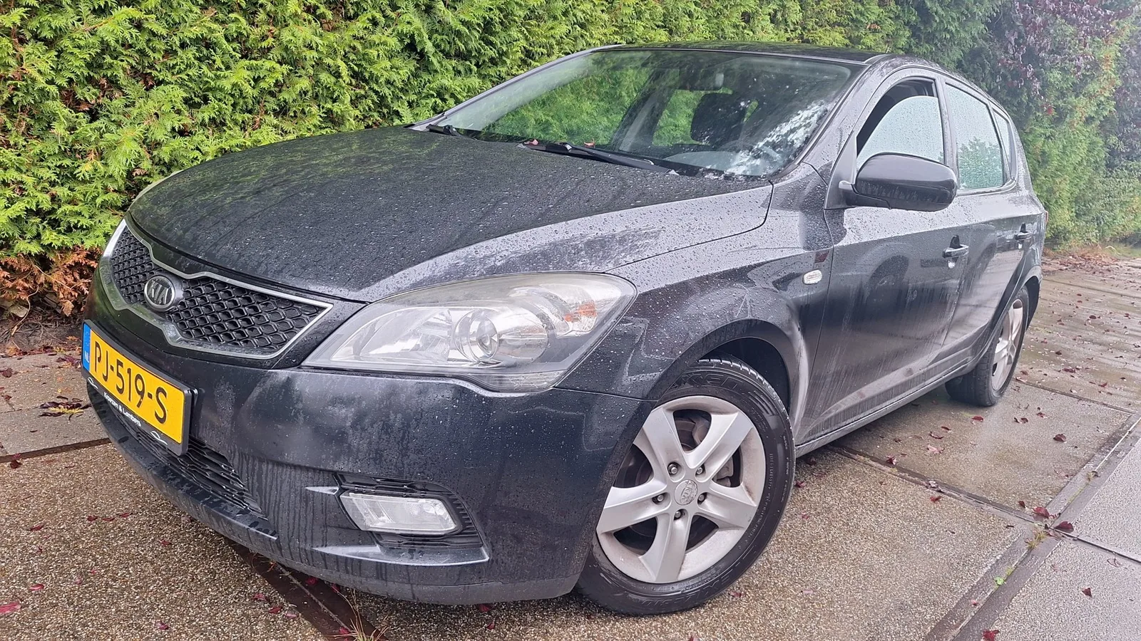 Kia Ceed (2012) — foto 1