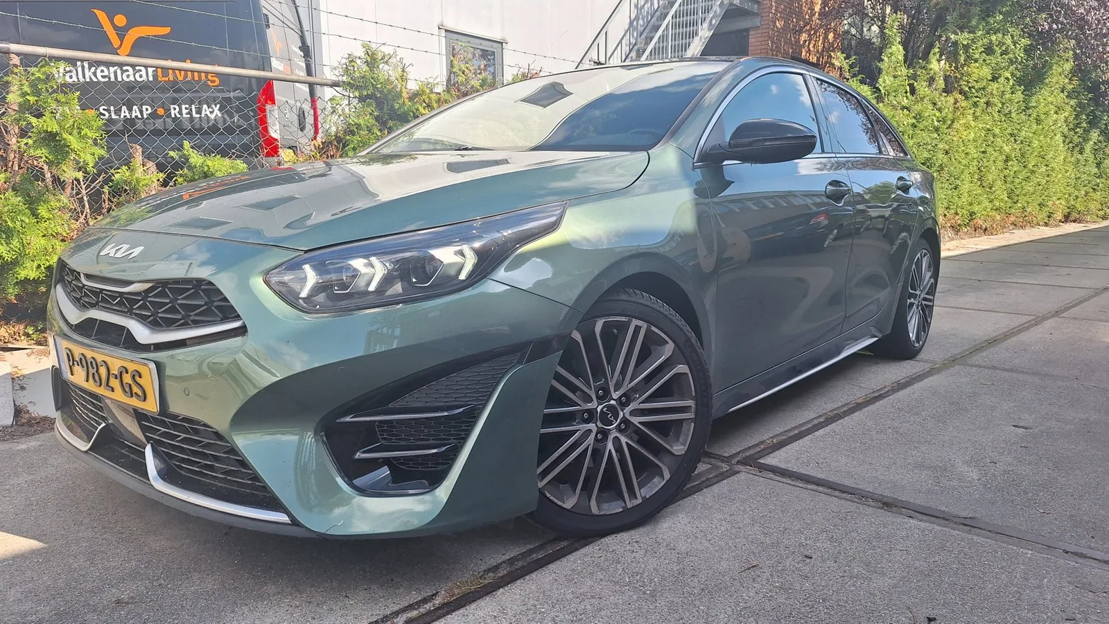 Kia ProCeed (2022) — foto 1