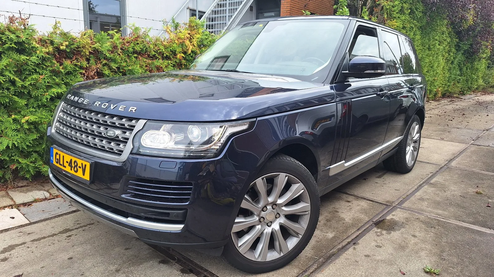 Land Rover Range Rover (2014) — foto 1