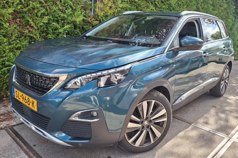 Peugeot 5008 (2018)