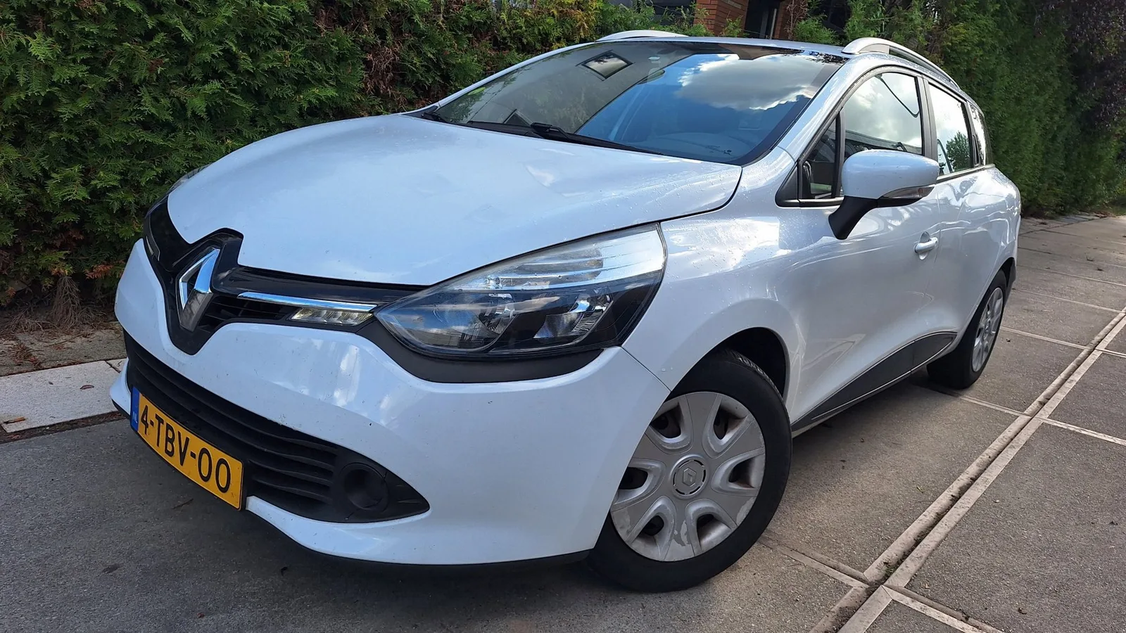 Renault Clio (2014) — foto 1
