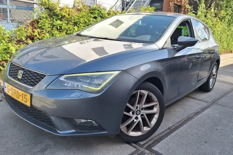 SEAT Leon (2013)