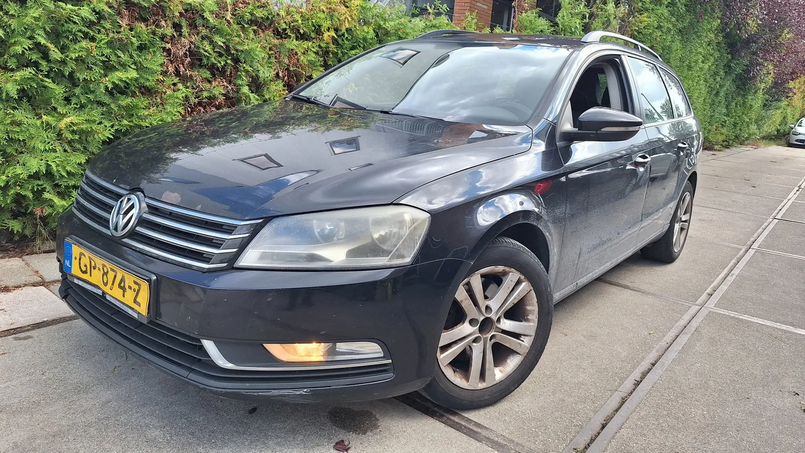 Volkswagen Passat (2011) — foto 1