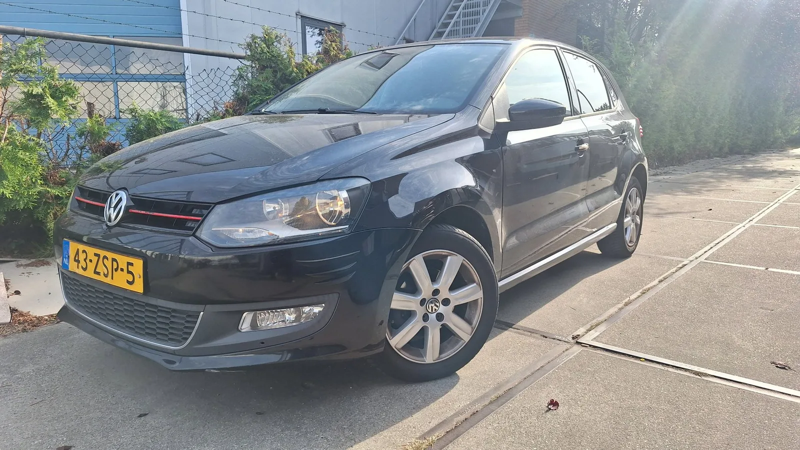 Volkswagen Polo (2013) — foto 1