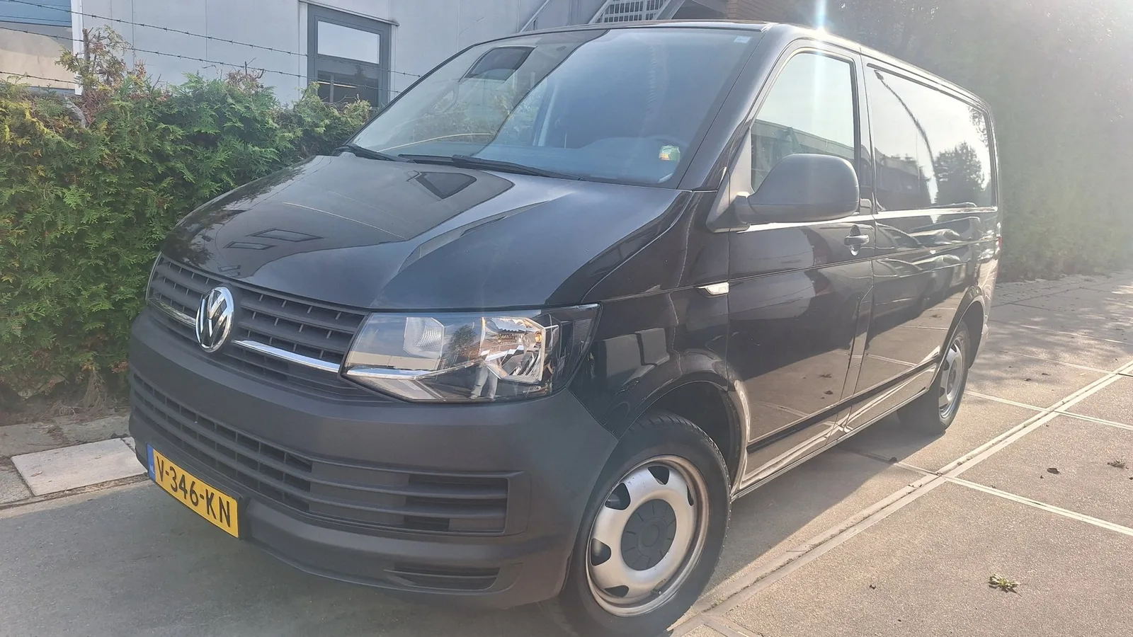 Volkswagen Transporter (2018) — foto 1