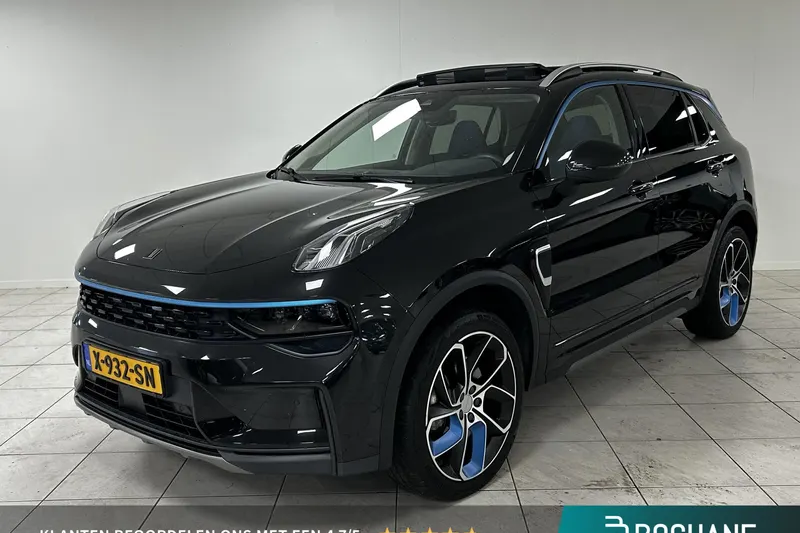 Lynk & Co 01 (2022)