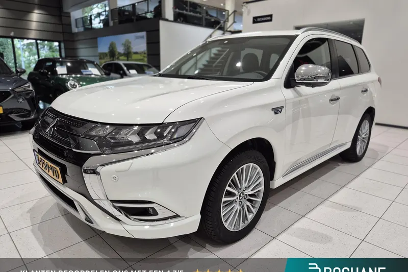 Mitsubishi Outlander (2021)
