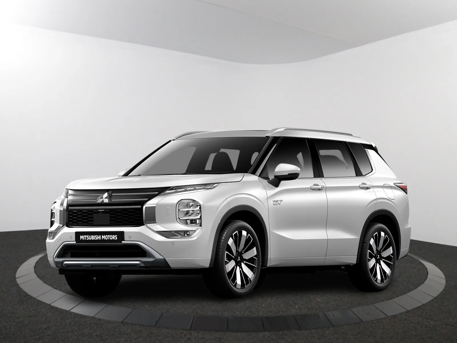 Mitsubishi Outlander (2026) — foto 1