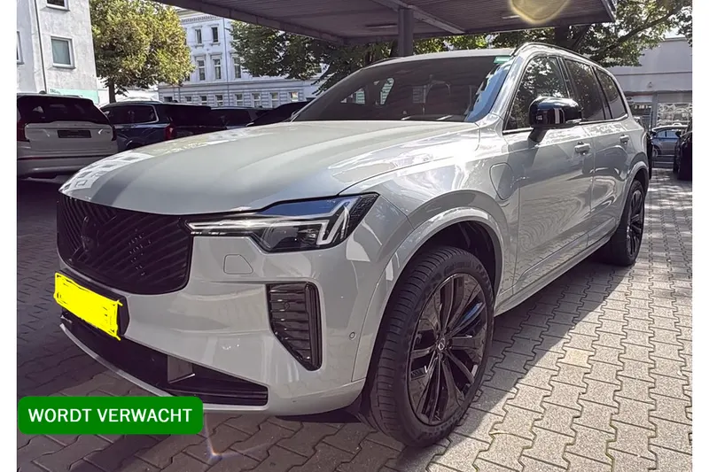 Volvo XC90 (2023)