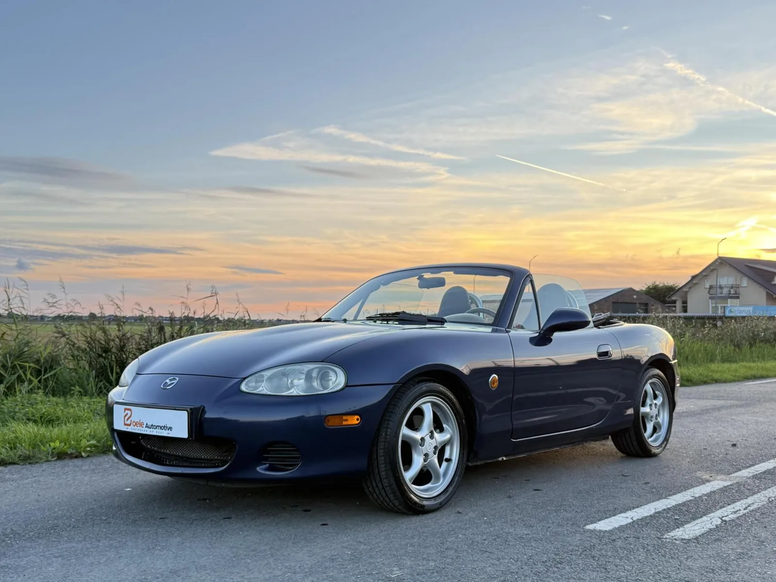 Mazda MX-5 (2000) — foto 1