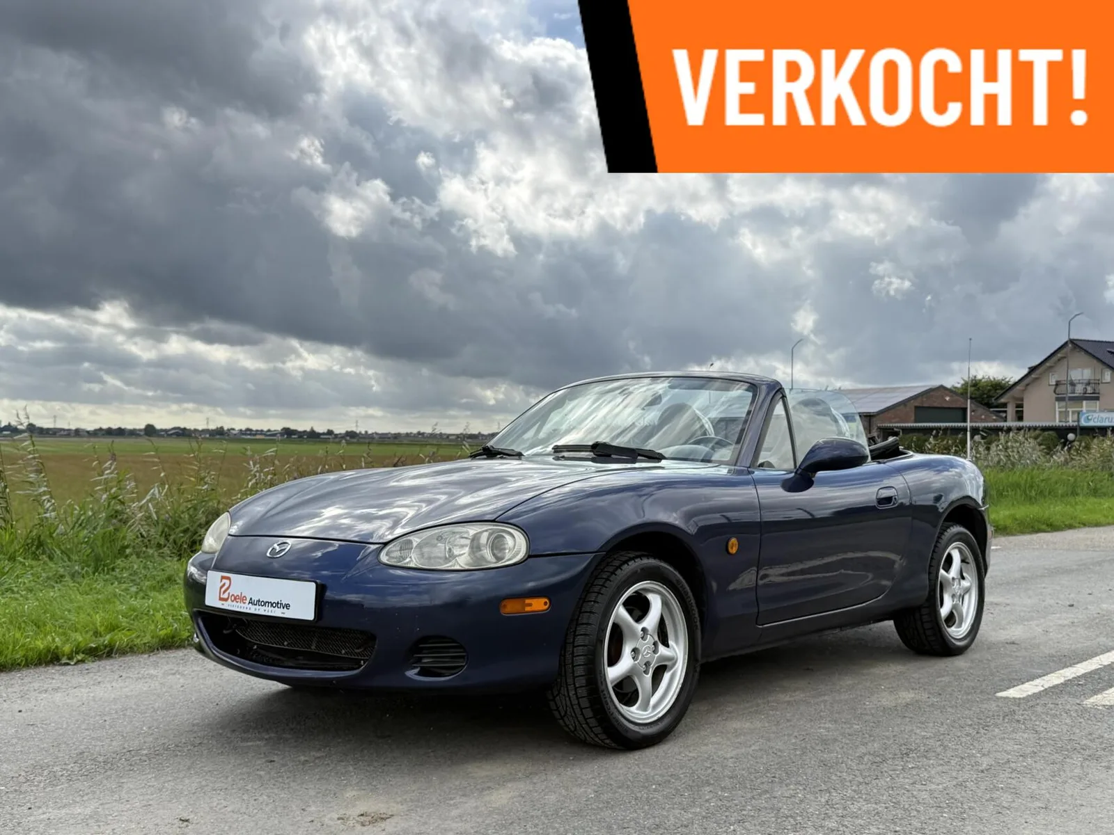 Mazda MX-5 (2001) — foto 1