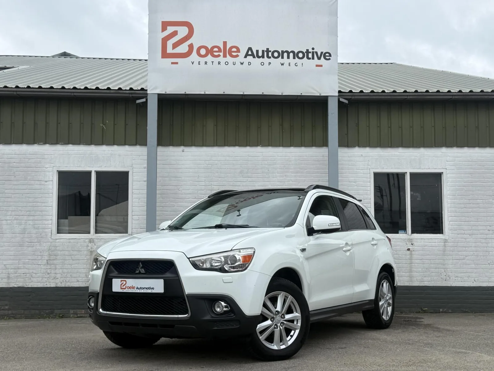 Mitsubishi ASX (2010) — foto 1