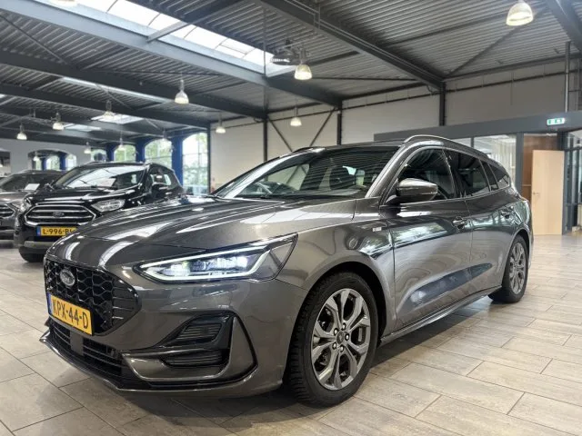 Ford Focus (2025) — foto 1