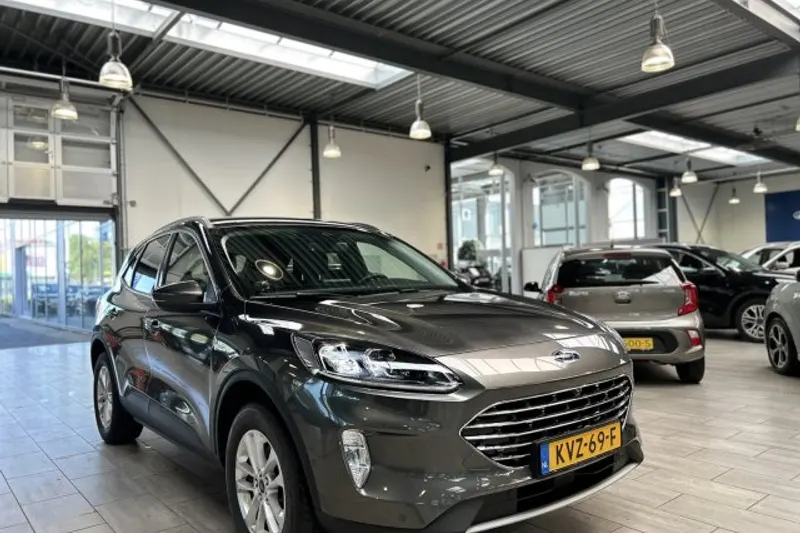 Ford Kuga (2022)