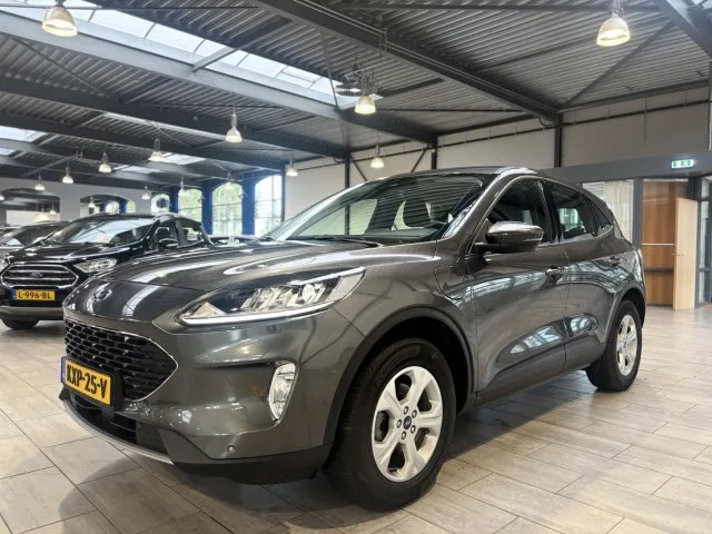 Ford Kuga (2022) — foto 1