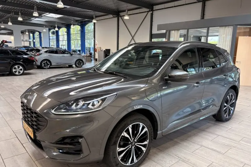 Ford Kuga (2023)