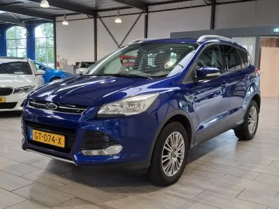 Ford Kuga (2017) — foto 1