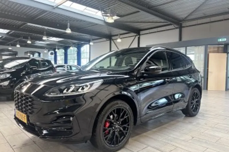 Ford Kuga (2023)
