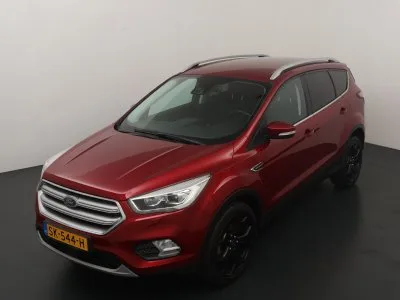 Ford Kuga (2019) — foto 1