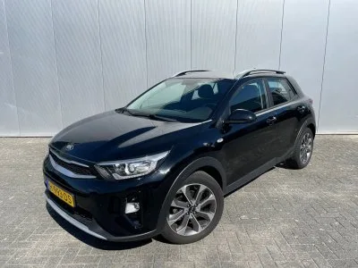 Kia Stonic (2023) — foto 1