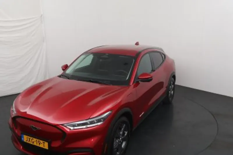 Ford Mustang Mach-E (2021)