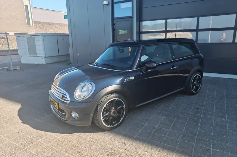 MINI Clubman (2011)