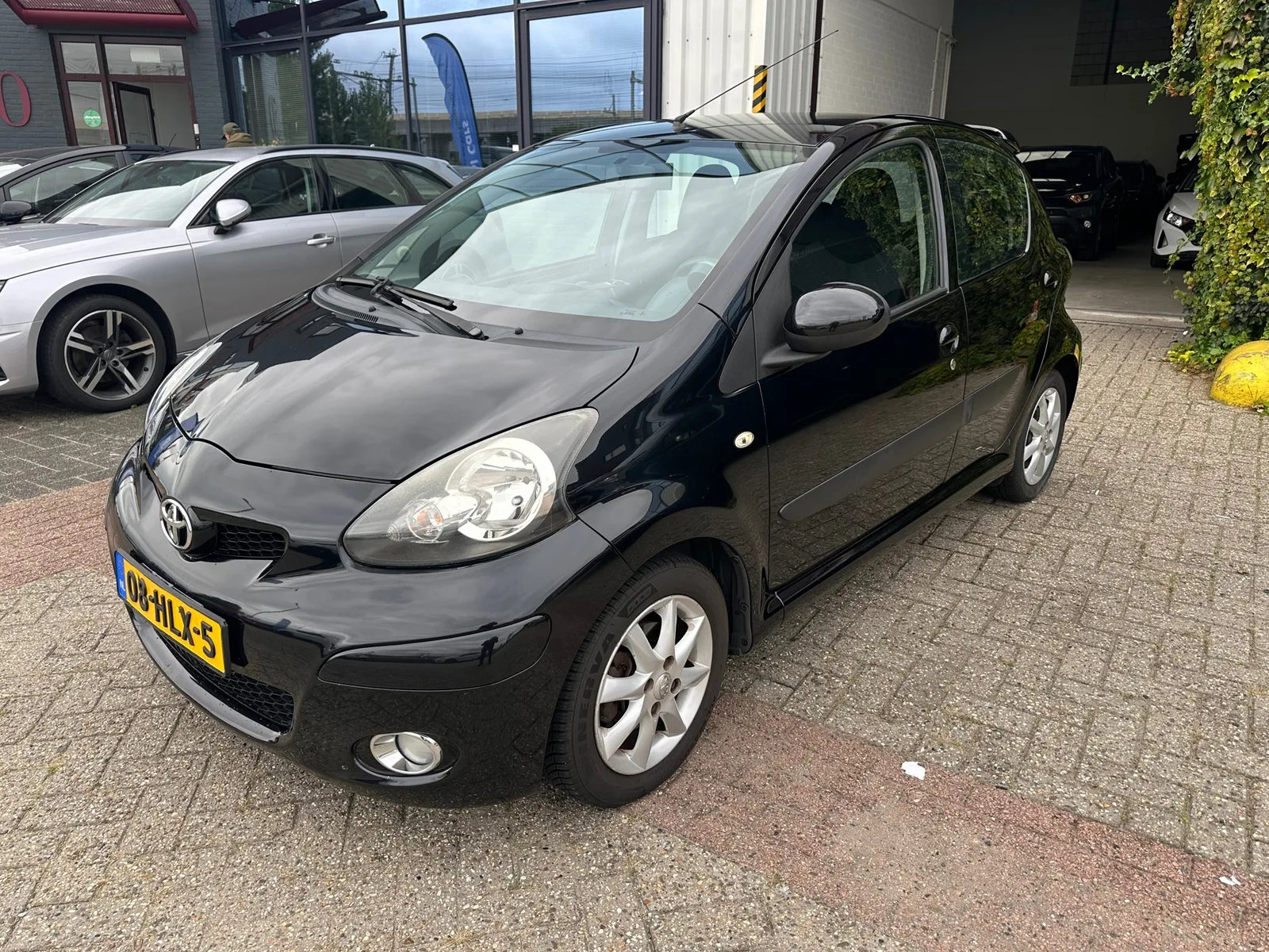 Toyota Aygo (2009) — foto 1