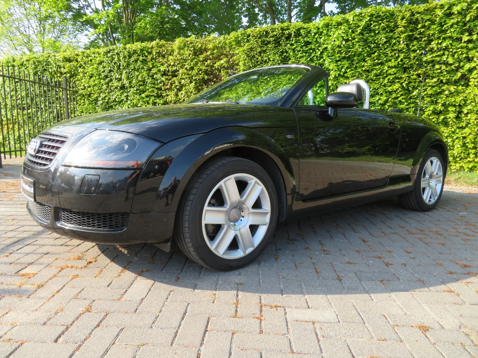 Audi TT (2018) — foto 1