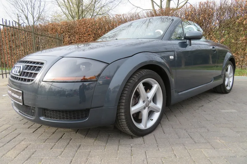 Audi TT (2003)