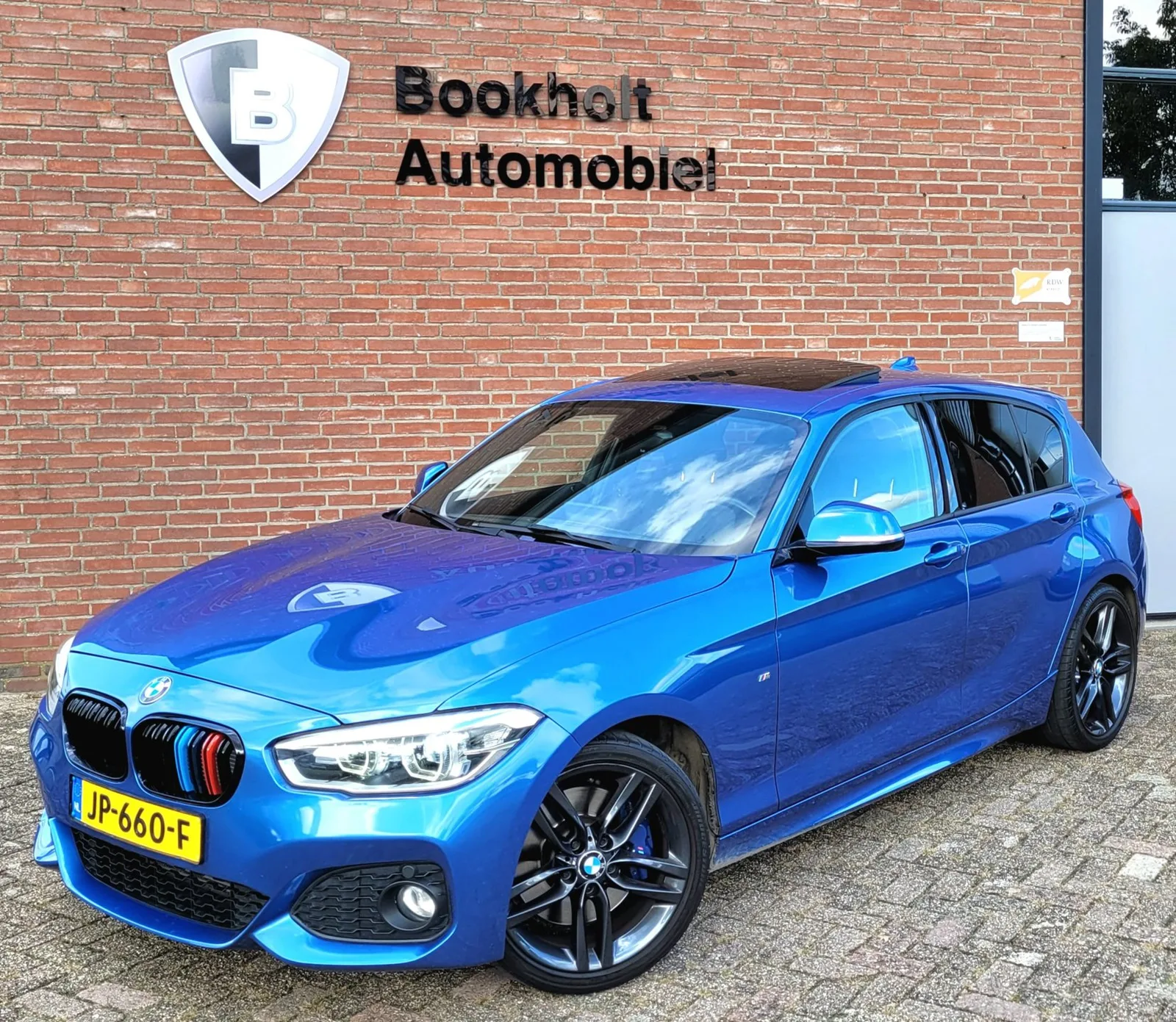 BMW 1-Serie (2016) — foto 1