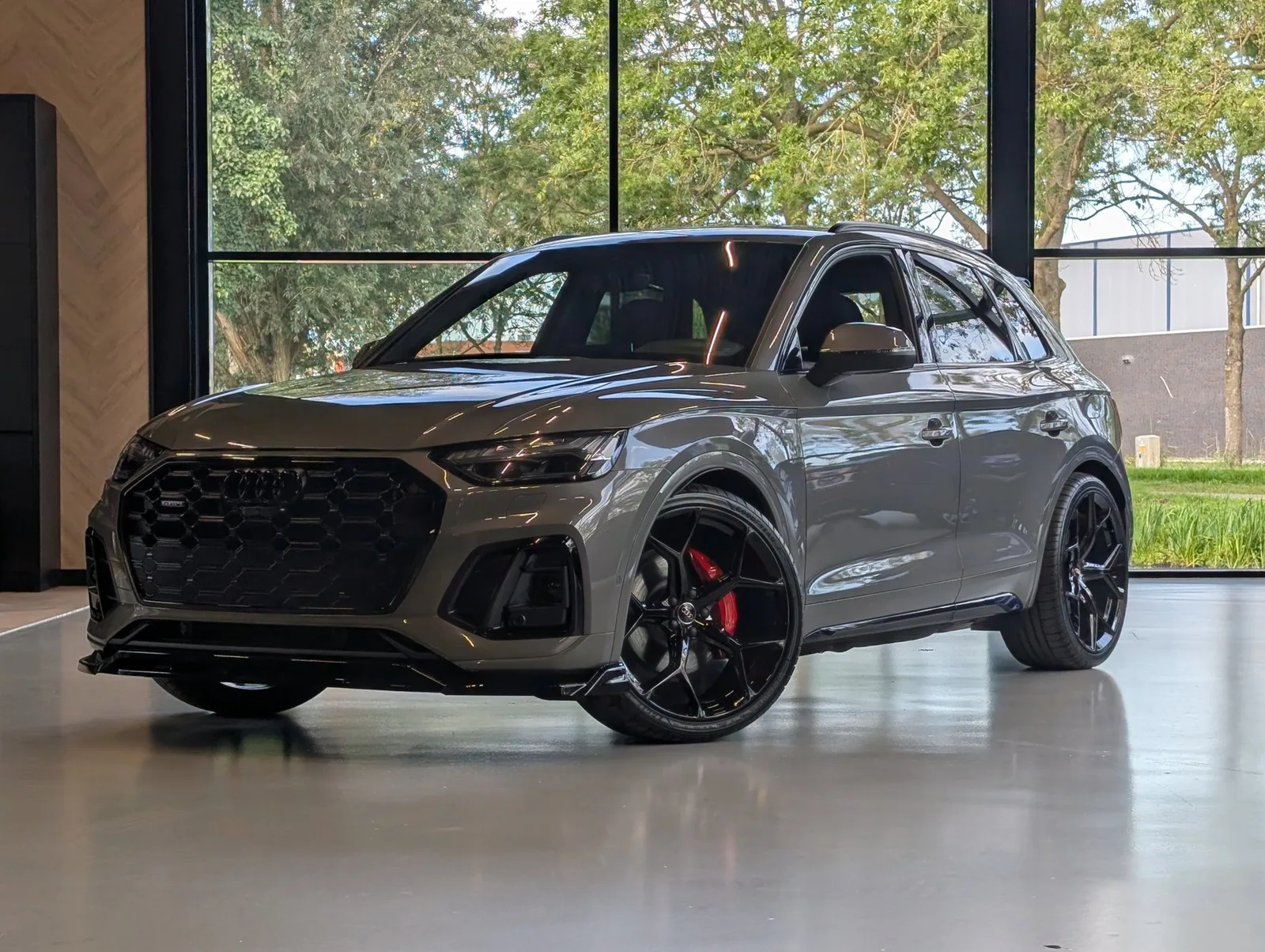 Audi Q5 (2023) — foto 1