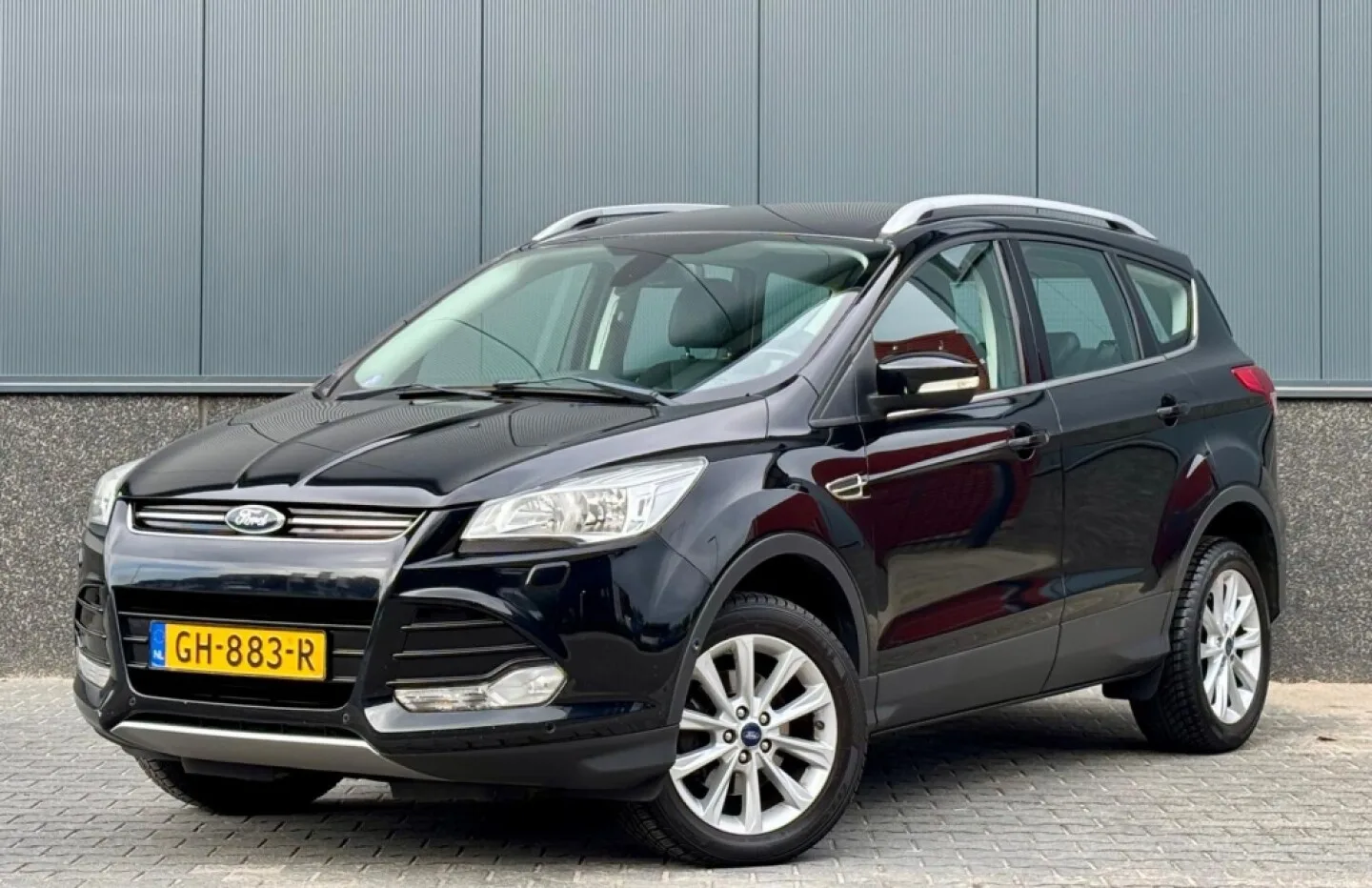 Ford Kuga (2015) — foto 1