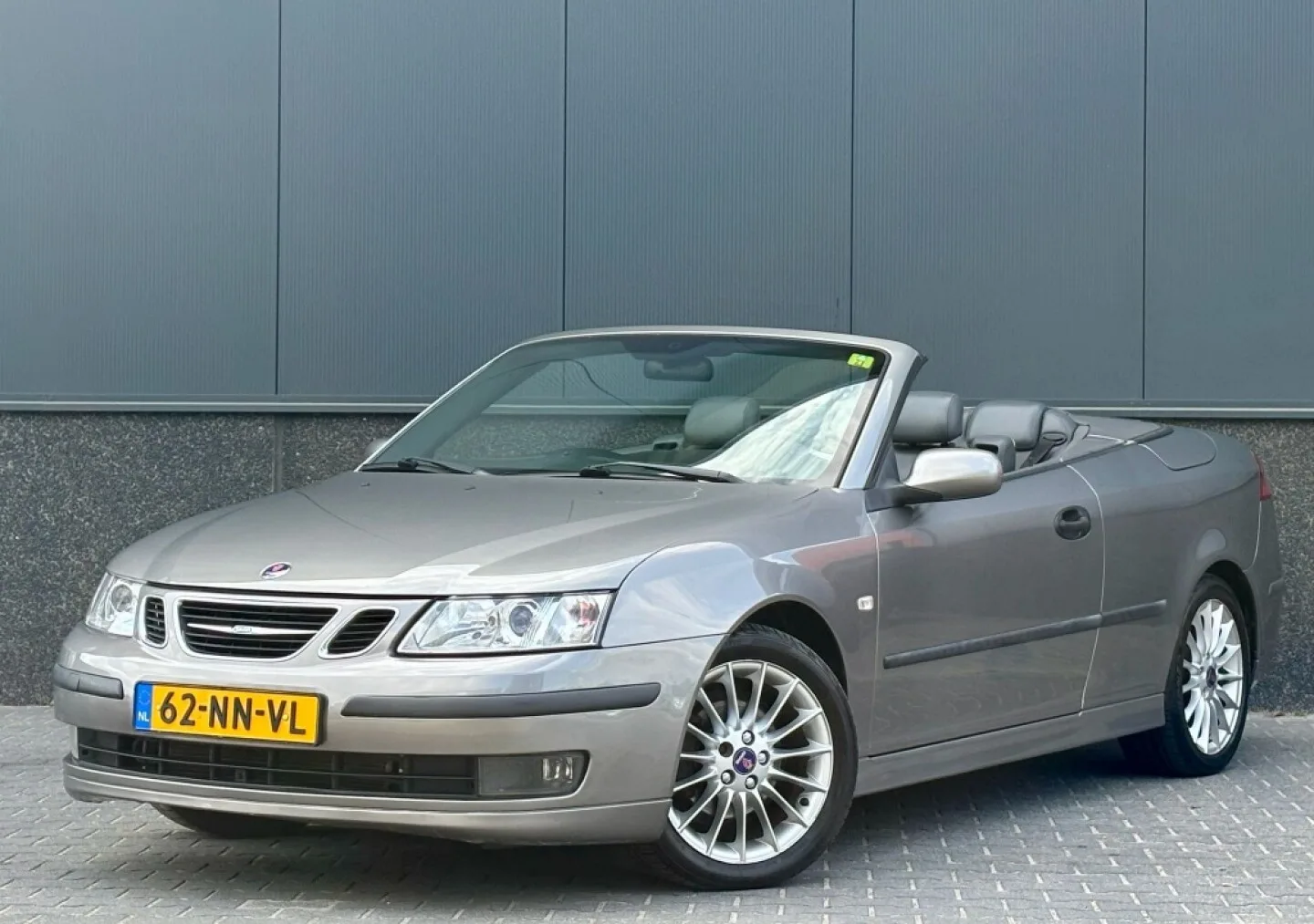 Saab 9-3 (2004) — foto 1
