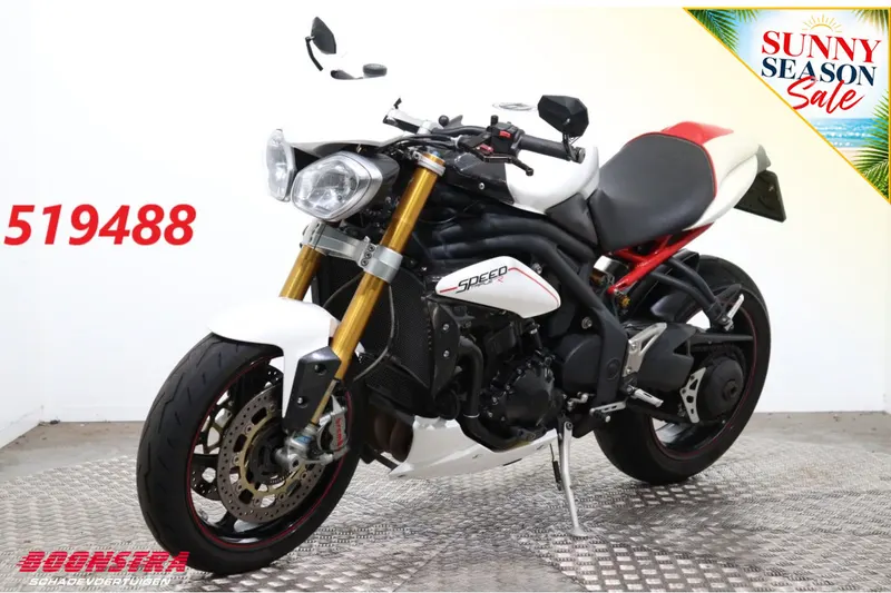 Triumph Speed TRIPLE R (2011)