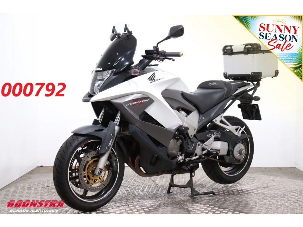 Honda VFR 800 X Crossrunner (2011) — foto 1