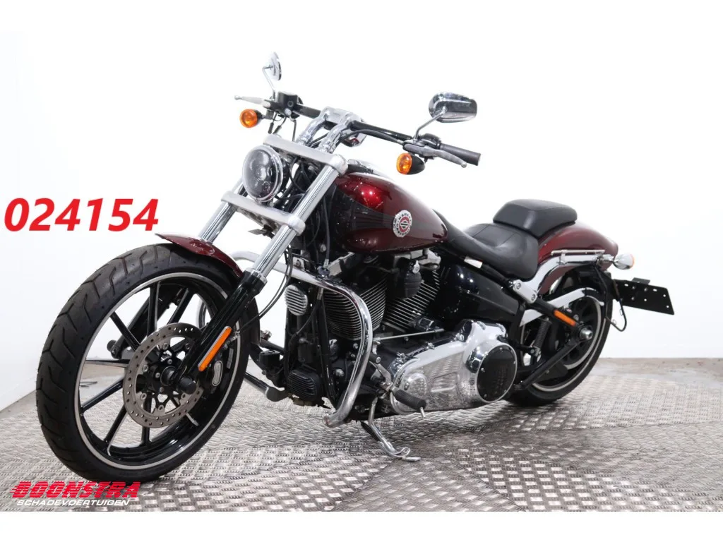 Harley-Davidson Breakout 96 (2015) — foto 1