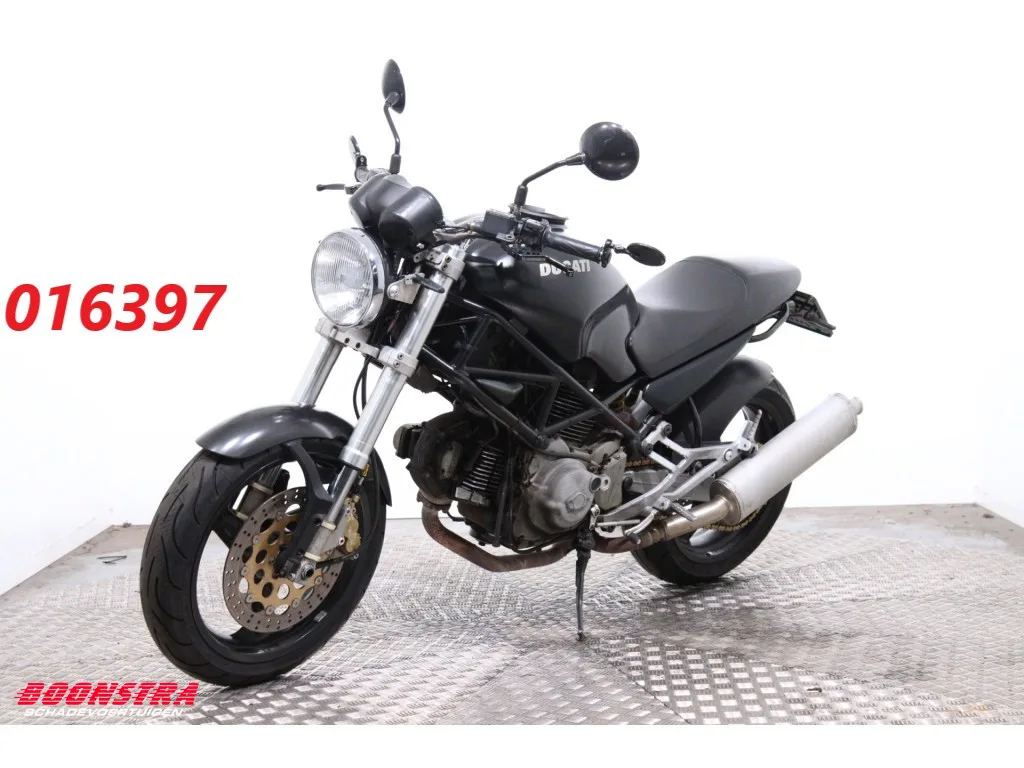 Ducati Monster 600 (2002) — foto 1