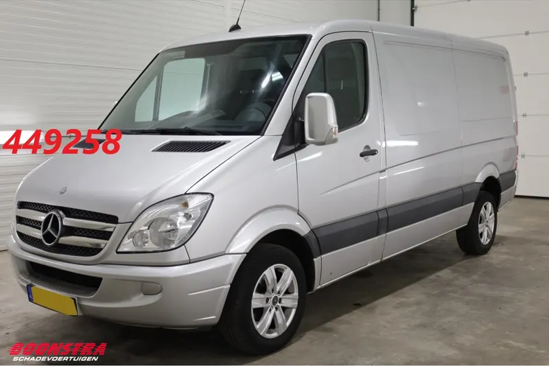 Mercedes-Benz Sprinter (2010)