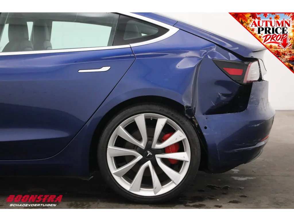 Tesla Model 3 (2019) — foto 1