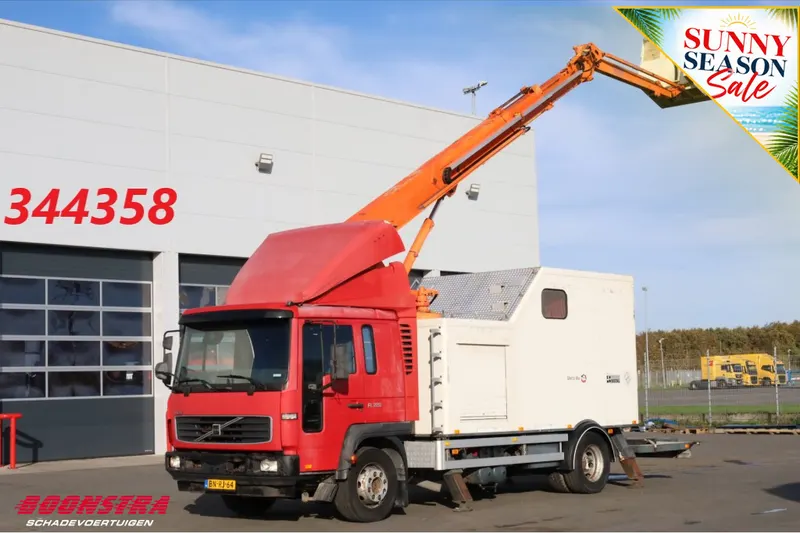 Volvo FL (2003)