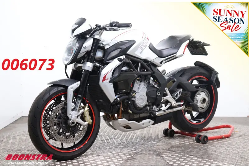 MV Agusta Brutale (2015)