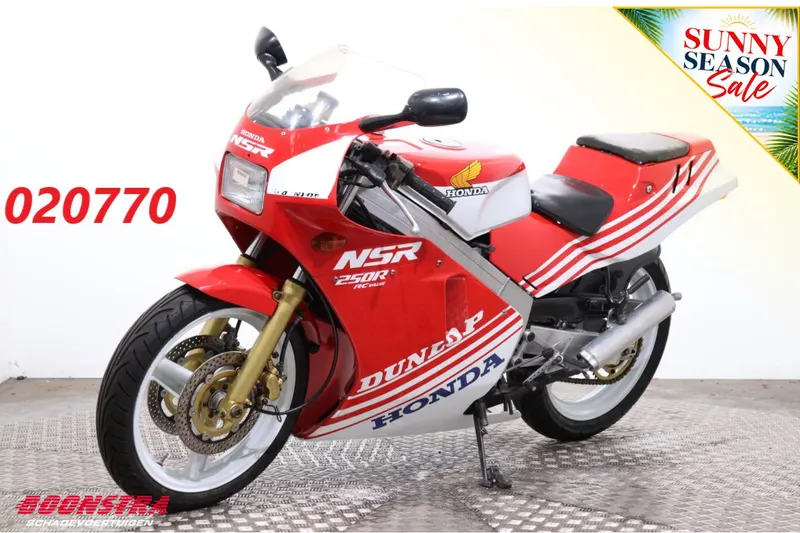 Honda NSR (1999)