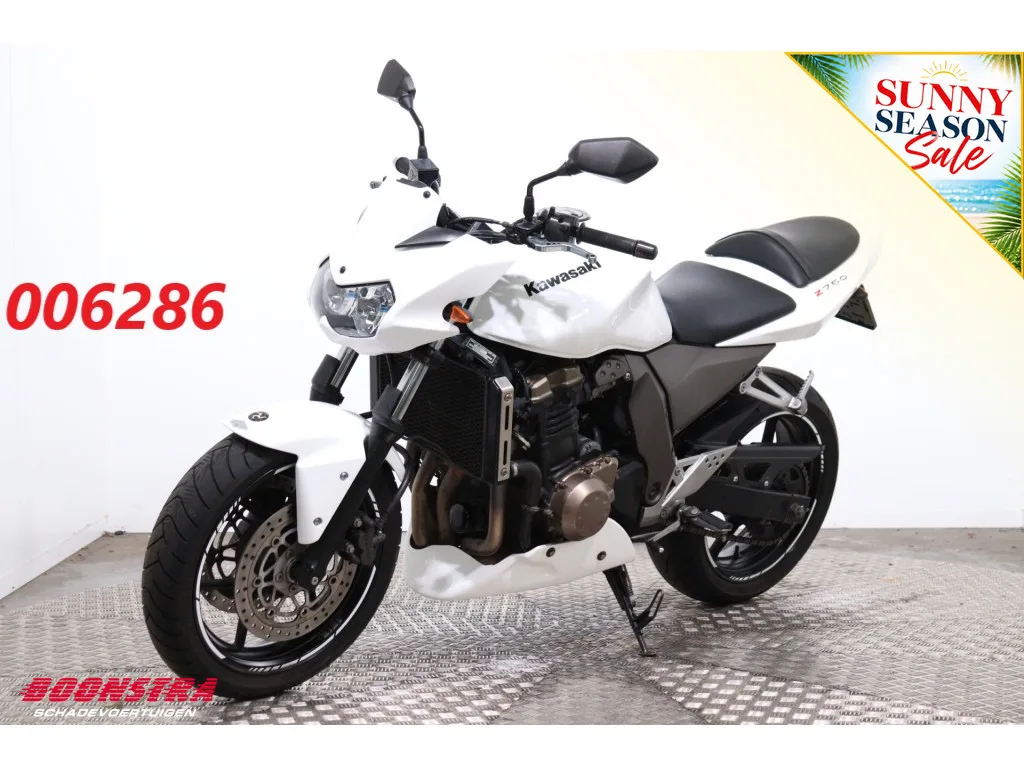 Kawasaki Z750 (2004) — foto 1